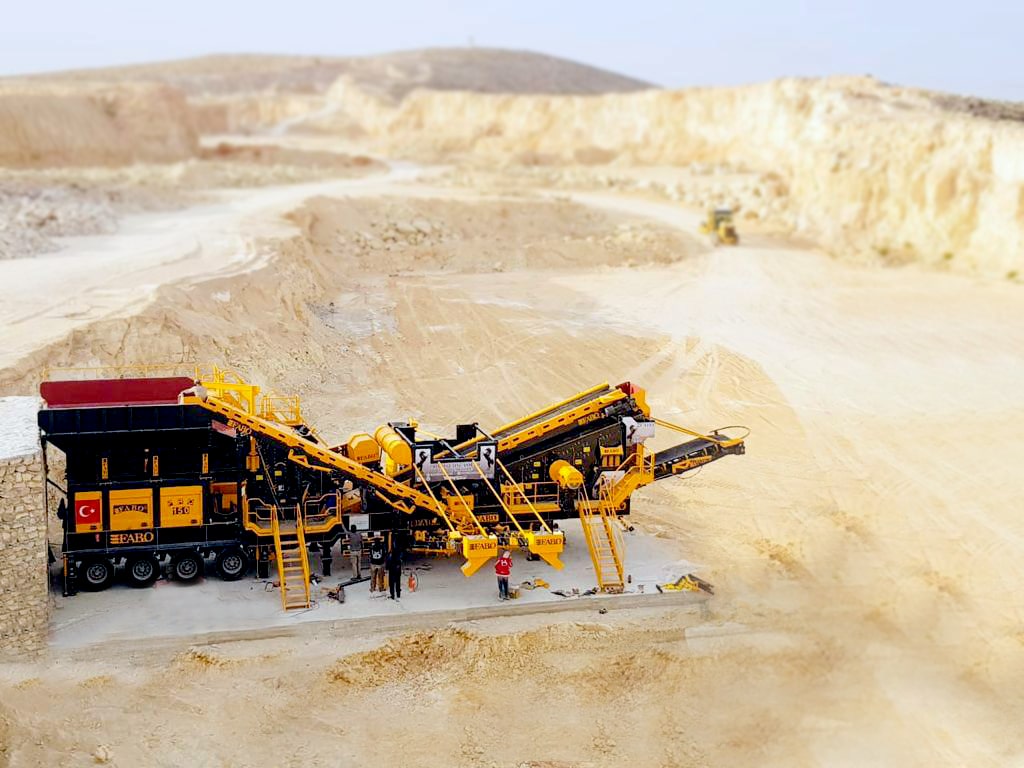 Pro-150 Mobile Stone Crushing and Screening Plant