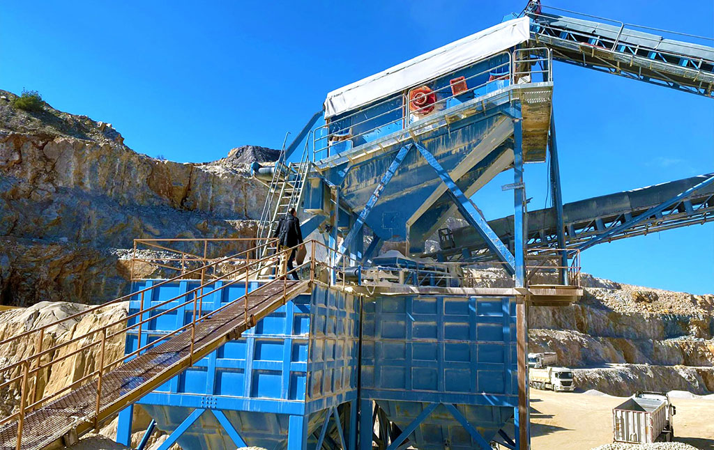 stationary crushing screening plant